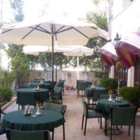 Commodore Hotel Amman Extérieur photo